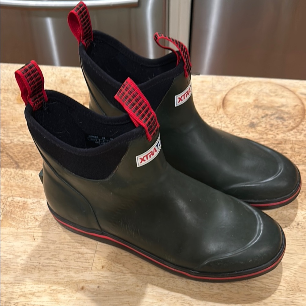 Green and Red Waterproof Ankle Boots with Sturdy Sole